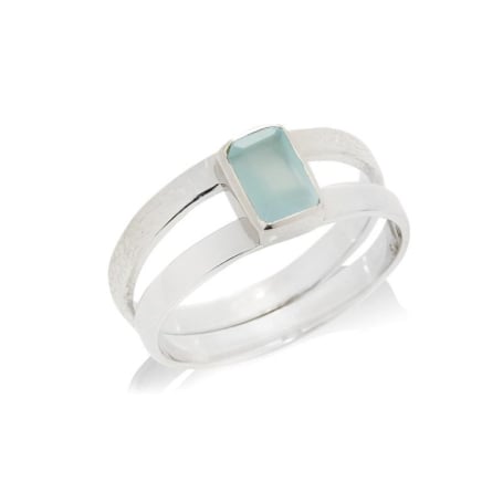 Ring met natuurlijke blauwe chalcedoon, in gerhodineerd zilver 925
