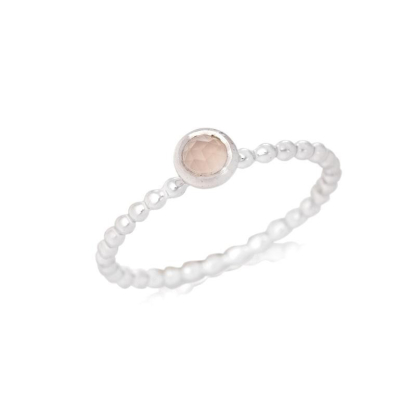 Anello con quarzo rosa naturale, in argento 925 rodiato