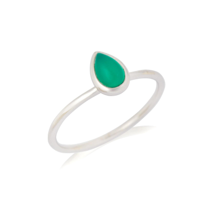 Anello con onice verde naturale, in argento 925 rodiato