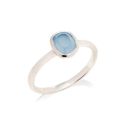 Anello con calcedonio blu naturale, in argento 925 rodiato