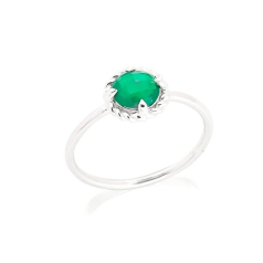 Bague ronde avec onyx vert...
