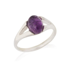 Anillo con amatista violeta...