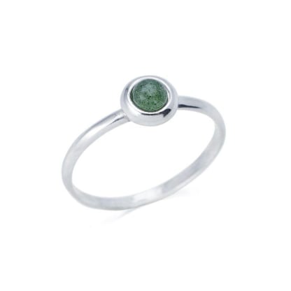 Ring met ronde natuurlijke groene aventurijn, in gerhodineerd zilver 925
