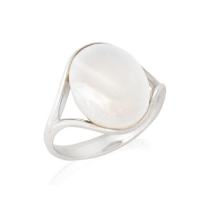 Anel com madrepérola branca natural, em prata 925 com banho de ródio