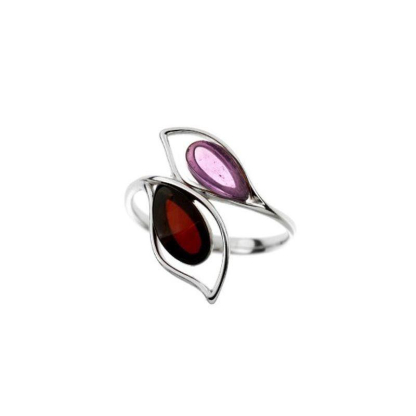 Ring met amethist en barnsteen, in 925 gerhodineerd zilver