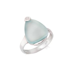 Ring met natuurlijk getinte aqua-agaat, in 925 gerhodineerd zilver