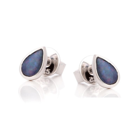 Clous d'oreilles avec opale bleue doublet goutte, en argent rhodié 925
