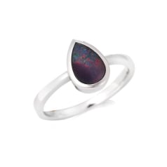Ring met Australische...