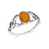Anillo con ámbar coñac natural del Mar Báltico, fabricado en plata envejecida 925.