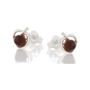 Oorknopjes met natuurlijk cognac-amber, in 925 gerhodineerd zilver