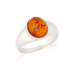 Anello con ambra cognac...