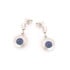 Oorbellen met rond doublet blauwe opaal, in gerhodineerd zilver 925