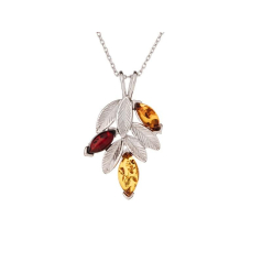 Pendentif avec ambre cognac...
