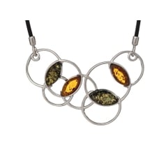 Collier avec ambre cognac...