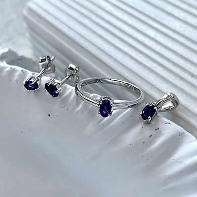 Wholesaler of jewelry and accessories - Ring with natural purple amethyst, in rhodium silver 925/1000