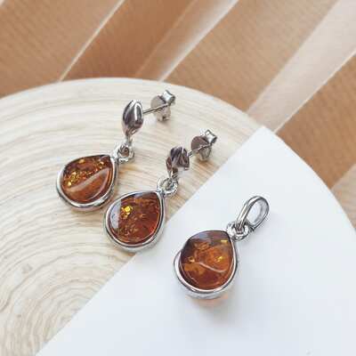 Wholesaler of jewelry and accessories - Drop pendant with cognac amber, in rhodium-plated silver 925/1000, height 1.2+1 cm